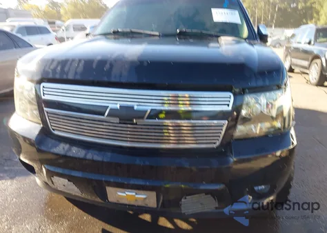 2007 Chevrolet Tahoe Ltz из США, поврежденный, VIN 1GNFK13057R226862